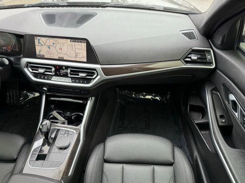 Used 2020 BMW 330i xDrive 330i xDrive w/ Convenience Package image 28