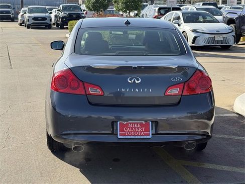 Used 2013 INFINITI G37 x w/ Premium Pkg image 6