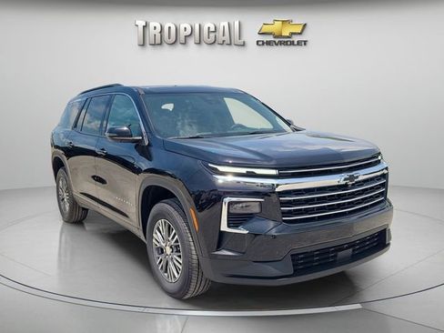 New 2026 Chevrolet Traverse LT FWD image 4