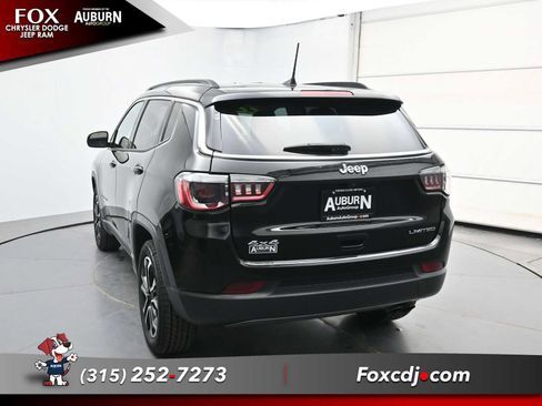 Used 2022 Jeep Compass Limited AWD/4WD image 14