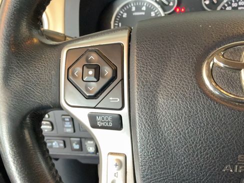 Used 2017 Toyota Tundra Limited w/ Limited Premium Package AWD/4WD image 15