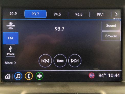 Used 2020 GMC Terrain SLT w/ Preferred Package AWD/4WD image 25