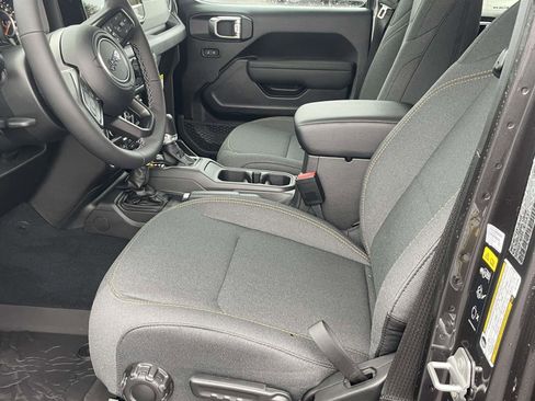 New 2026 Jeep Gladiator Willys image 7