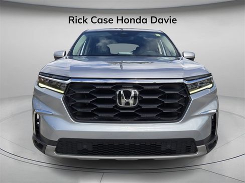 Certified 2024 Honda Pilot EX-L image 5