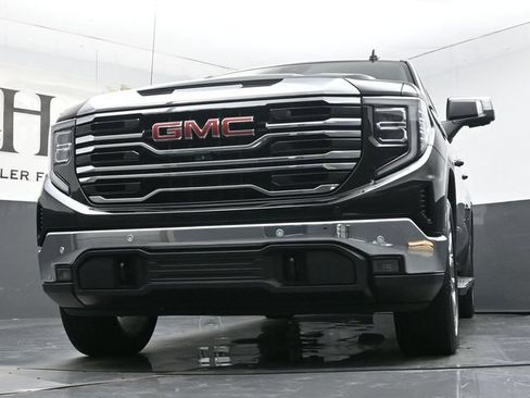 Used 2023 GMC Sierra 1500 SLT w/ SLT Premium Plus Package AWD/4WD image 54