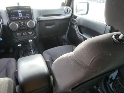 Used 2014 Jeep Wrangler Unlimited Sport w/ Quick Order Package 24S image 11