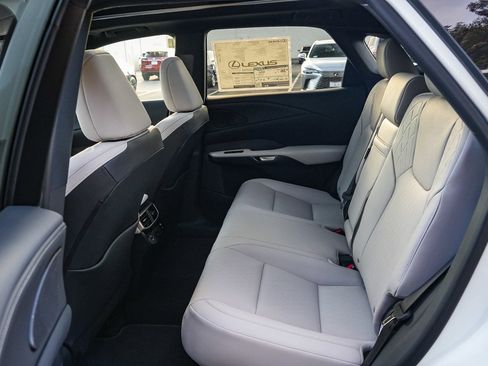 New 2026 Lexus RX 350 image 17