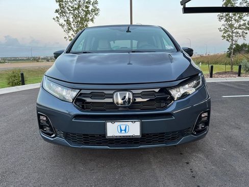 Certified 2026 Honda Odyssey Elite image 2