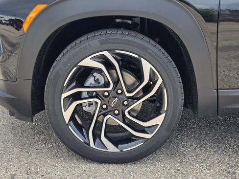 New 2026 Chevrolet TrailBlazer RS w/ Convenience Package FWD image 13