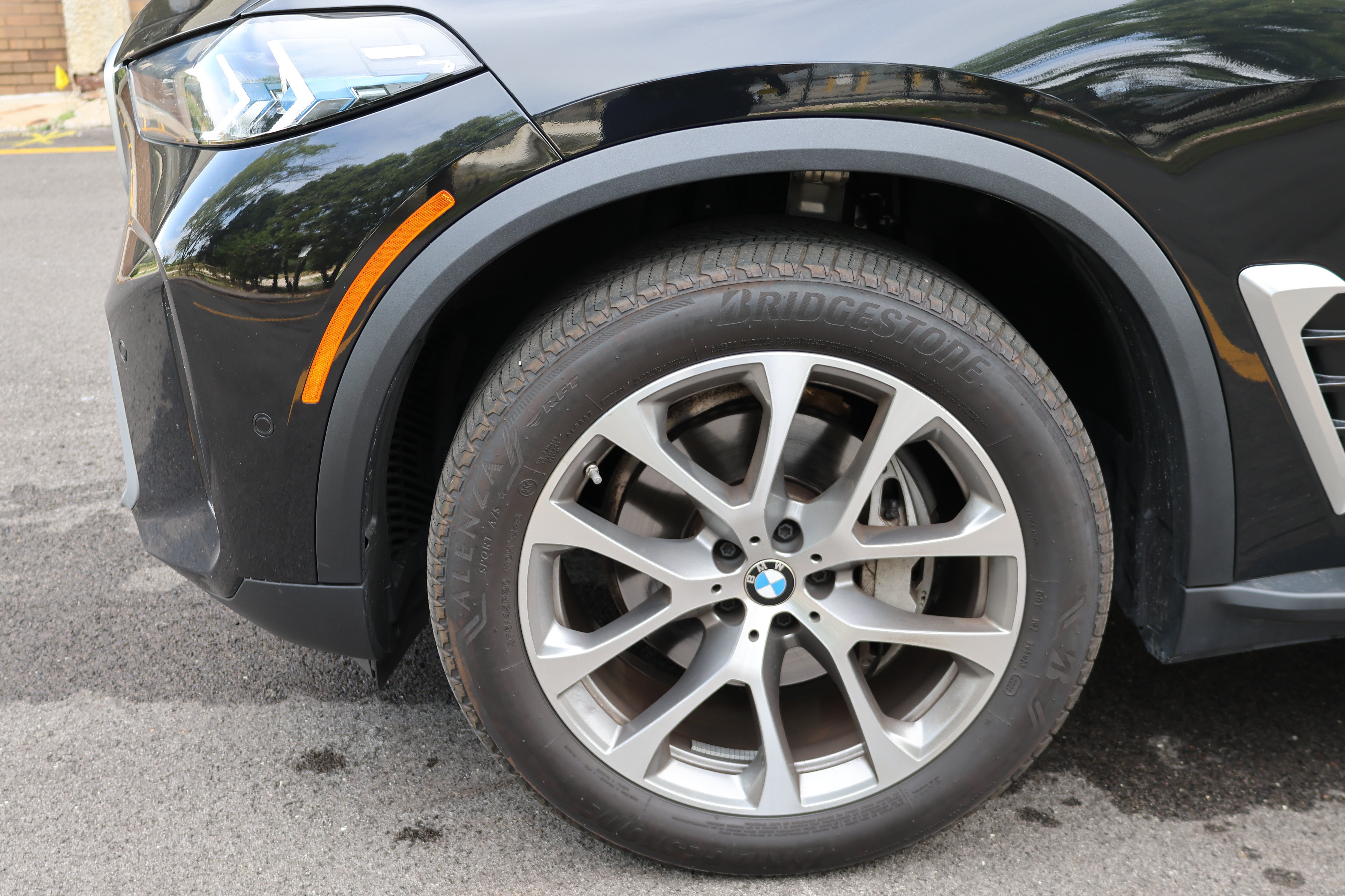 Used 2026 BMW X5 xDrive40i AWD/4WD image 11