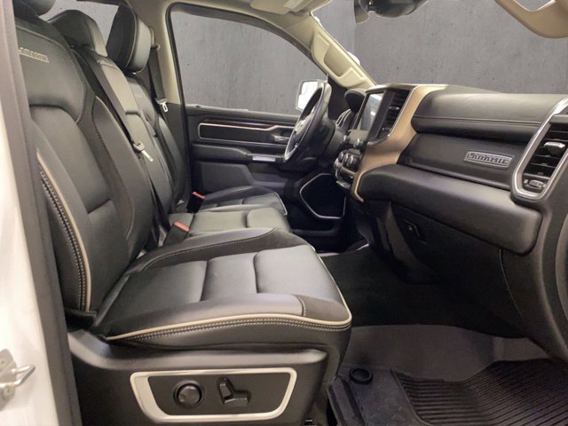 Used 2022 RAM 1500 Laramie AWD/4WD image 22