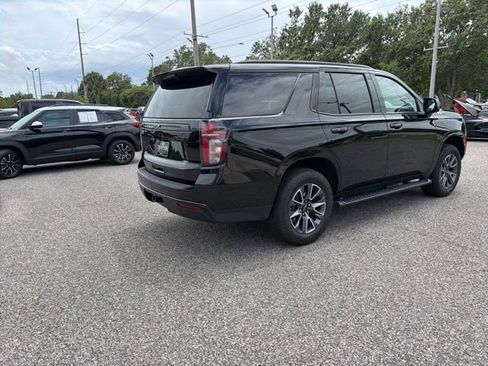 Used 2024 Chevrolet Tahoe Z71 w/ Luxury Package AWD/4WD image 5