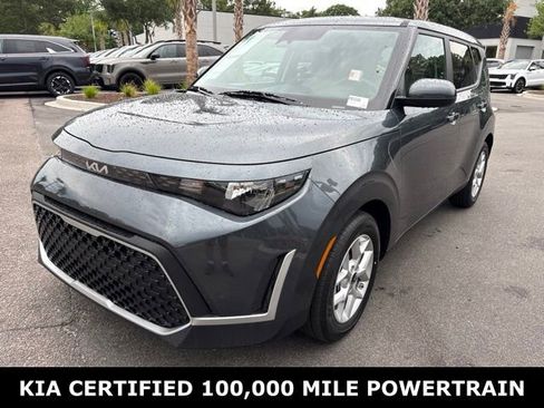 Certified 2025 Kia Soul LX FWD image 1