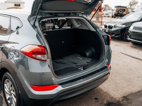Used 2018 Hyundai Tucson SE FWD image 30