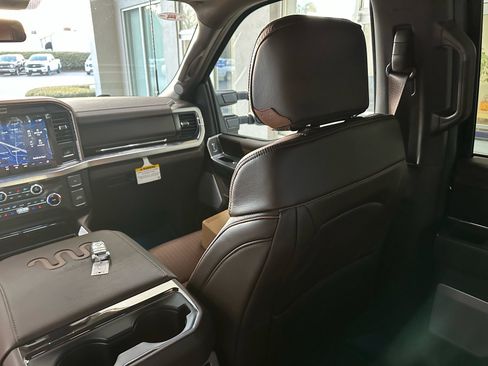 New 2026 Ford F250 King Ranch w/ Chrome Package AWD/4WD image 37