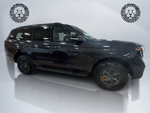 New 2026 Ford Expedition Tremor image 4