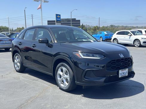 Certified 2024 Honda HR-V LX image 25