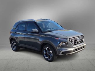 New 2026 Hyundai Venue SEL FWD video 2