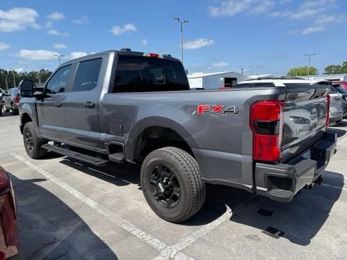 Used 2024 Ford F250 XL w/ STX Appearance Package AWD/4WD image 4