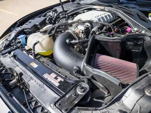 Used 2022 Ford Mustang Shelby GT500 w/ Technology Package image 14