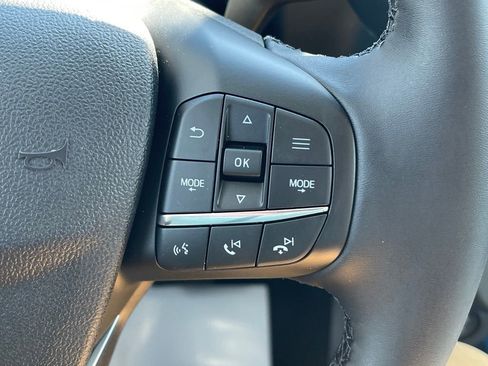 Used 2026 Ford Maverick XLT w/ XLT Luxury Package AWD/4WD image 6