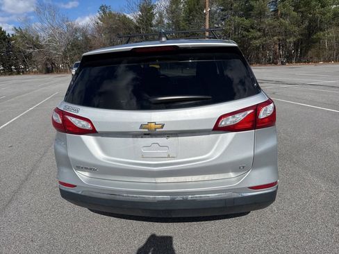 Used 2018 Chevrolet Equinox LT image 4