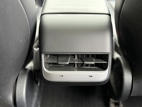 Used 2022 Tesla Model 3 Long Range image 49