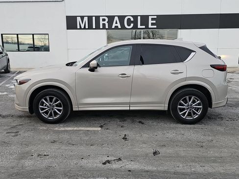 Used 2025 MAZDA CX-5 AWD 2.5 S w/ Preferred Package image 3