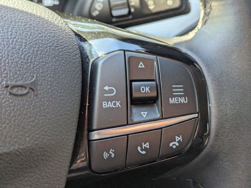 Used 2022 Ford Escape SE w/ Cold Weather Package image 15