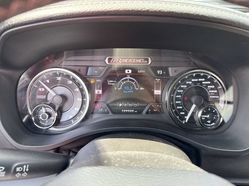 Used 2021 RAM 1500 Rebel AWD/4WD image 15