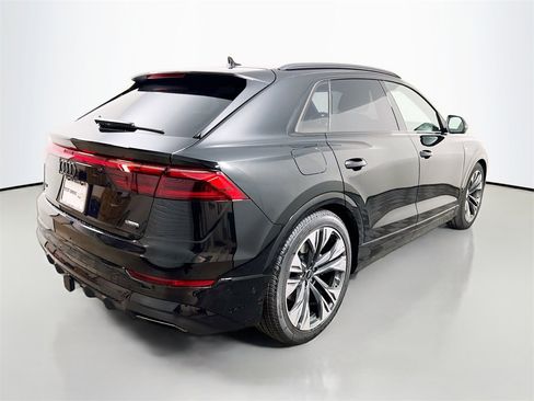New 2026 Audi Q8 Premium Plus image 7
