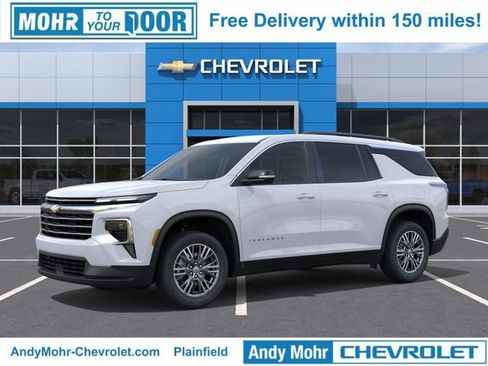 New 2026 Chevrolet Traverse LT FWD image 3