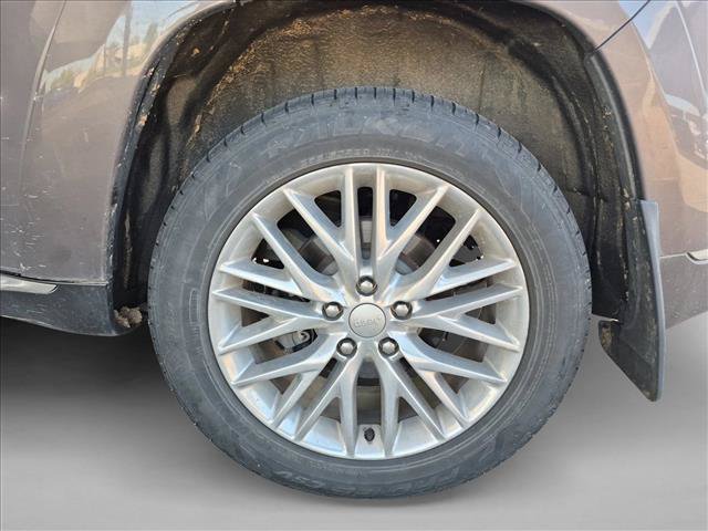 Used 2018 Jeep Grand Cherokee Summit AWD/4WD image 13