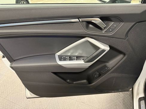 Used 2023 Audi Q3 2.0T Premium Plus w/ Premium Plus Package image 8