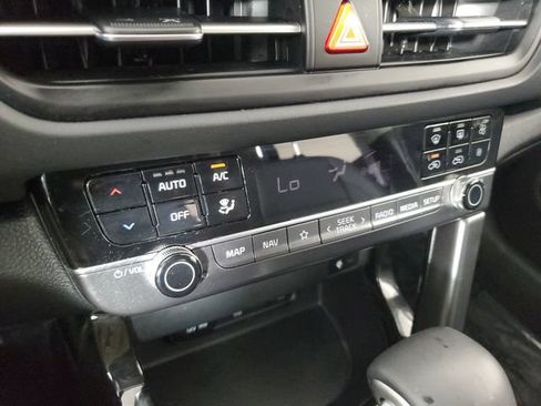 Used 2024 Kia Seltos EX AWD/4WD image 28
