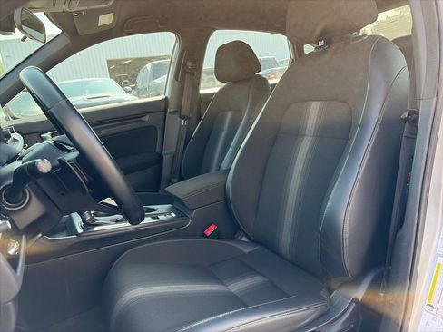 Used 2022 Honda Civic Sport image 12