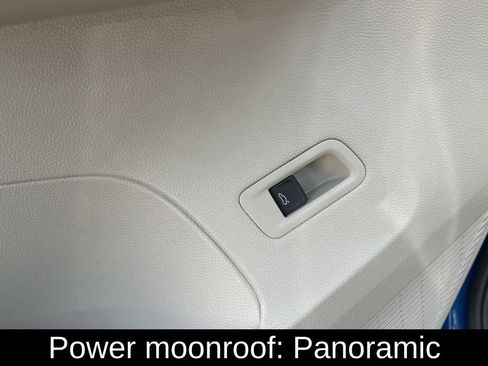 Certified 2025 Volkswagen Atlas SEL Premium R-Line image 20