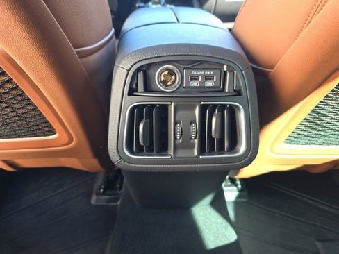 Used 2023 Maserati Levante GT image 12