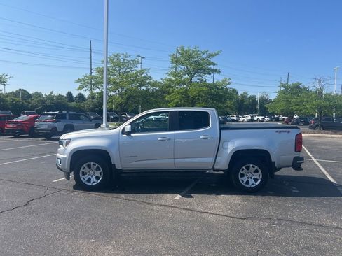 Used 2020 Chevrolet Colorado LT w/ Luxury Package AWD/4WD image 2