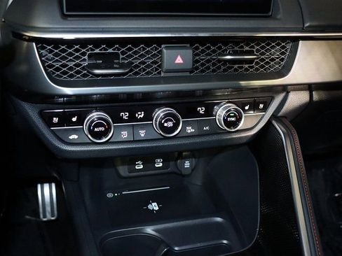 Used 2025 Acura ADX A-Spec image 19