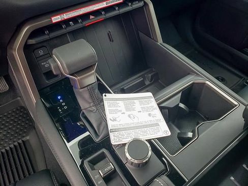 New 2026 Toyota Tundra Limited image 12