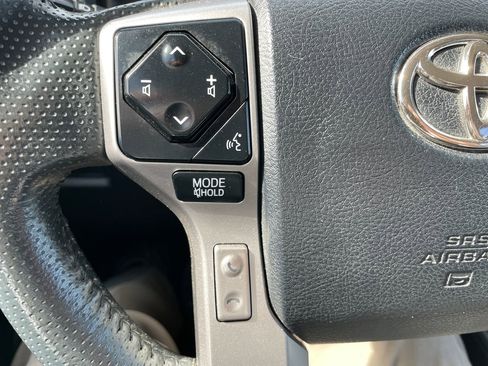 Certified 2020 Toyota 4Runner SR5 Premium w/ Convenience Package AWD/4WD image 26