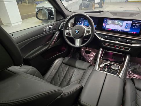 Used 2025 BMW X6 xDrive40i image 38
