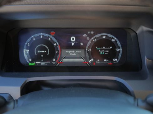 Used 2025 Toyota 4Runner Limited AWD/4WD image 22