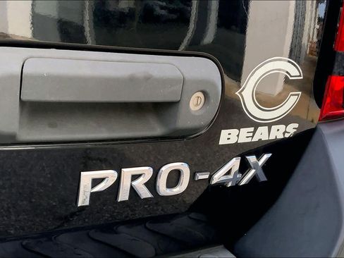 Used 2011 Nissan Xterra PRO-4X w/ Pro-4x Leather Pkg AWD/4WD image 9