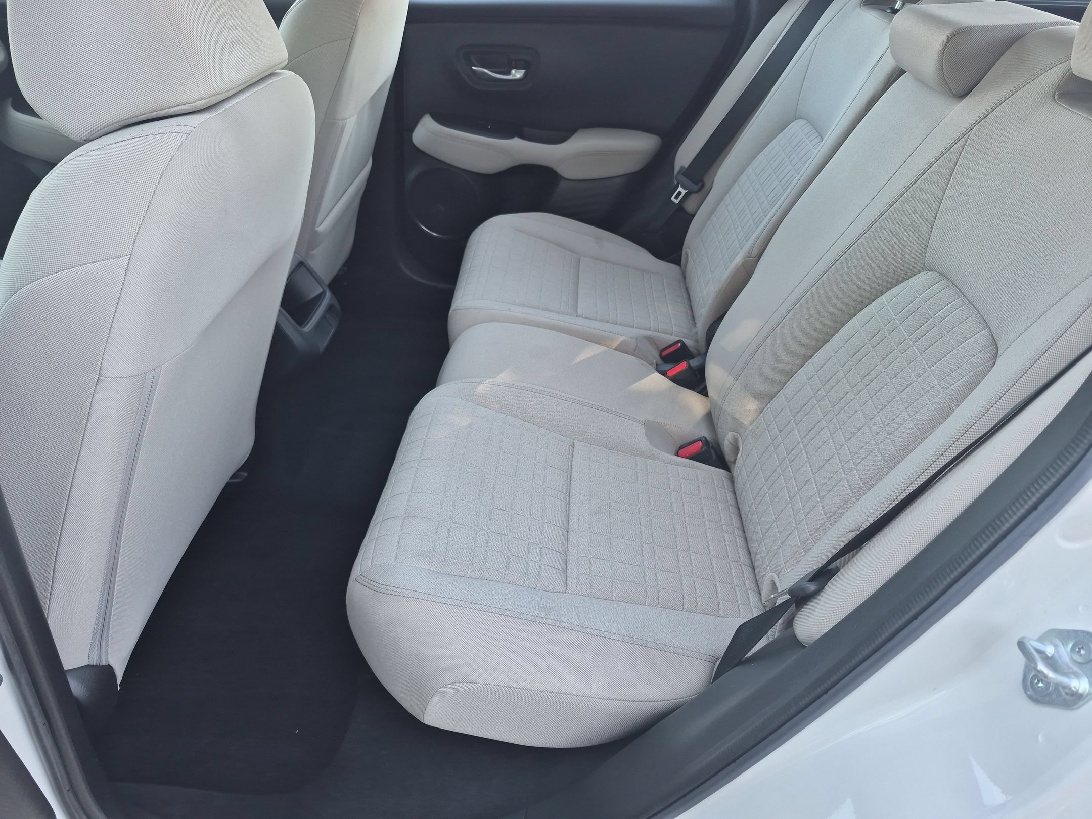 Used 2024 Honda HR-V LX image 23