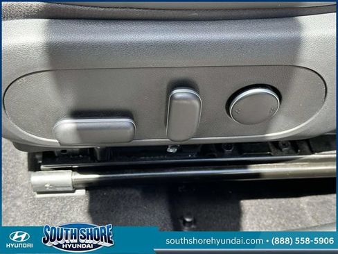 Certified 2024 Hyundai Kona Limited AWD/4WD image 20