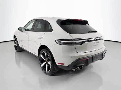 New 2025 Porsche Macan S image 3