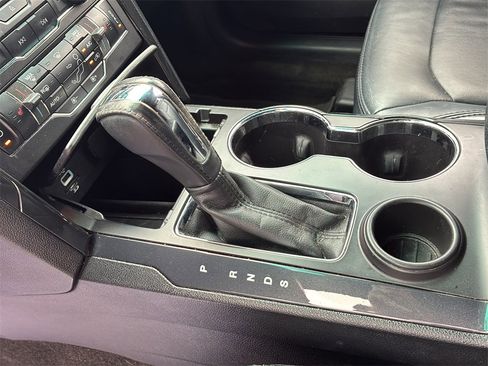 Used 2016 Ford Explorer XLT w/ Equipment Group 202A image 33