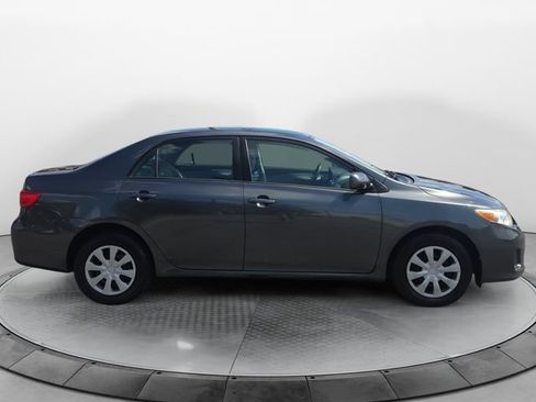 Used 2011 Toyota Corolla LE FWD image 6